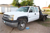 2003 Chevy Silverado 3500 Extended Cab Flat Bed