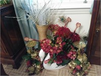 Holiday Floral Lot