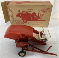 Tru Scale C-406 Combine with Box