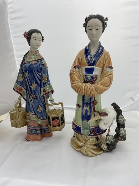 2 Asian Figurines
