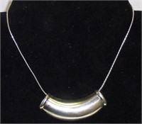 16" Sterling Silver Necklace & Large Pendant