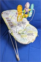 Fisher-Price Baby Bouncer Geo Meadow