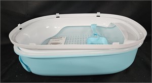 Large Sifing Litter Box. Turquoise