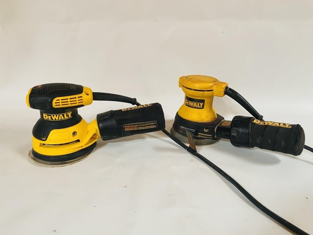 DeWalt Random Orbit Palm Sanders