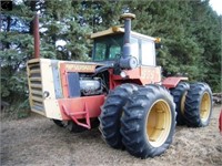 1981 Versatile 555 tractor