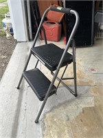 Metal 2 step folding stool