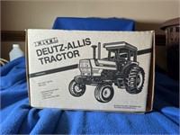 ERTL Duetz-Allis Tractor