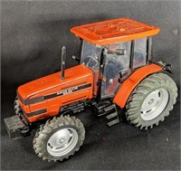 1:16 Scale Agco Allis 8630 Die Cast Tractor