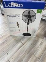 Lasko pedestal fan- appears to be new in box