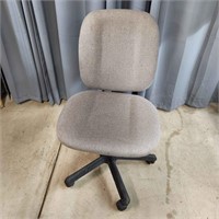 T6 grey upholstered office Chair
