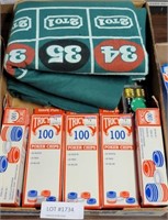 ROUILETTE TABLE COVER W/ POKER CHIPS & DICE