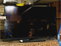 31 Inch Vizio Flat Screen TV with Remote