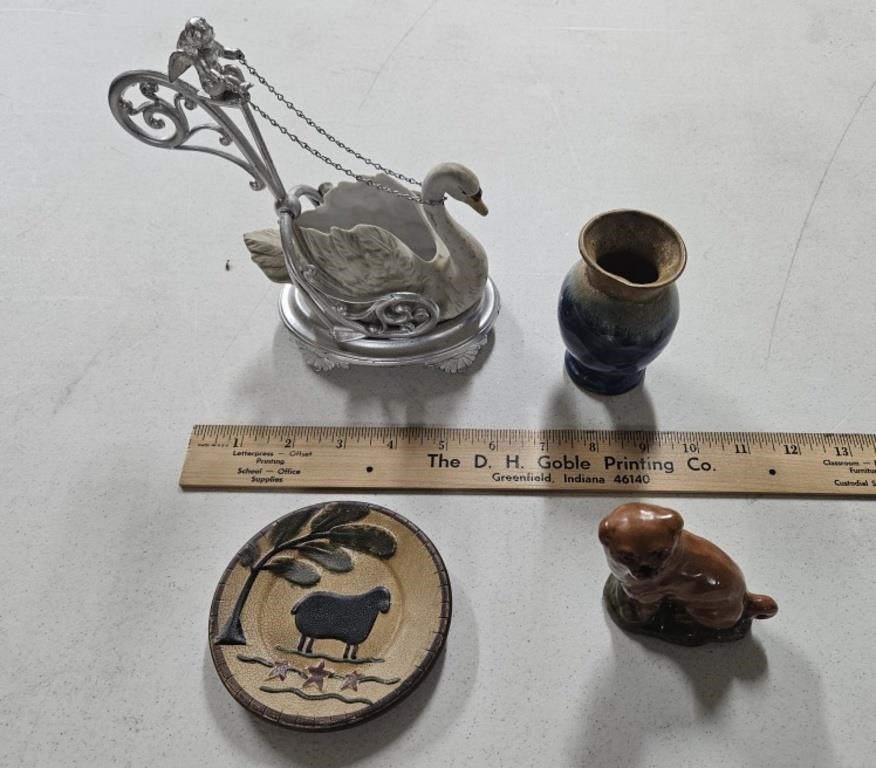 Unusual Swan & pottery pieces, 4 pieces