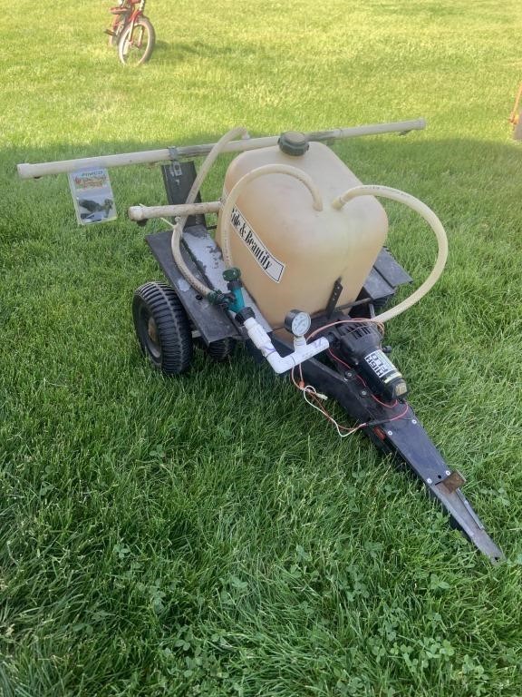 Pull 12V sprayer w/47" boom