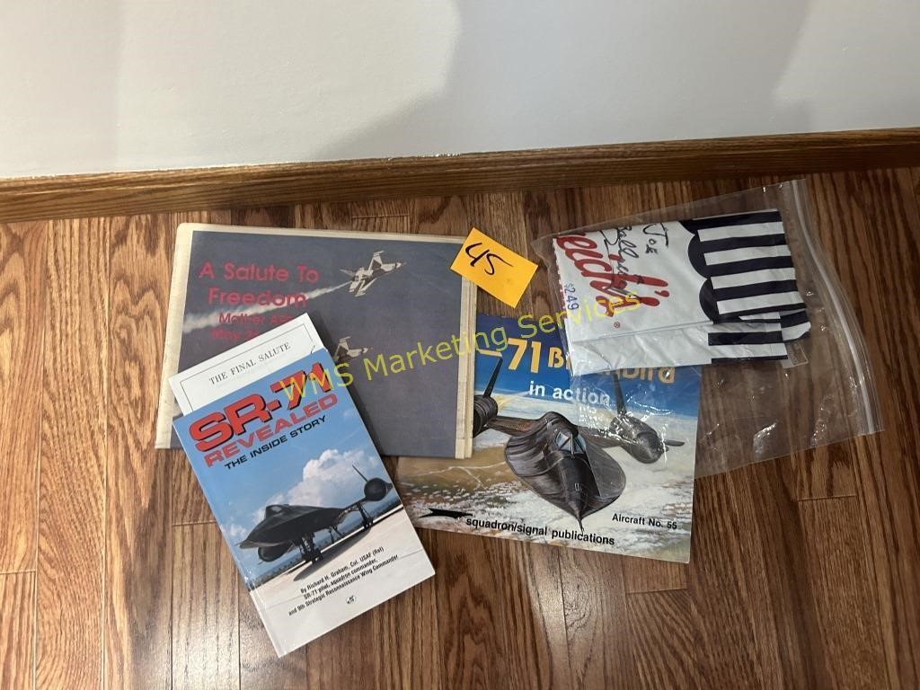 Aircraft Collector Memorabilia