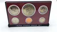 1975 U.S. Mint Proof Set with 3 Bicentennial