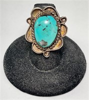 Vintage Sterling Natvie Turquoise 7 Grams Size 5.5