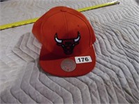 MITCHELL & NESS BULLS HAT