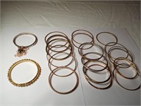 20 Bracelets