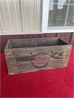 , Willard Ohio rubber box wooden