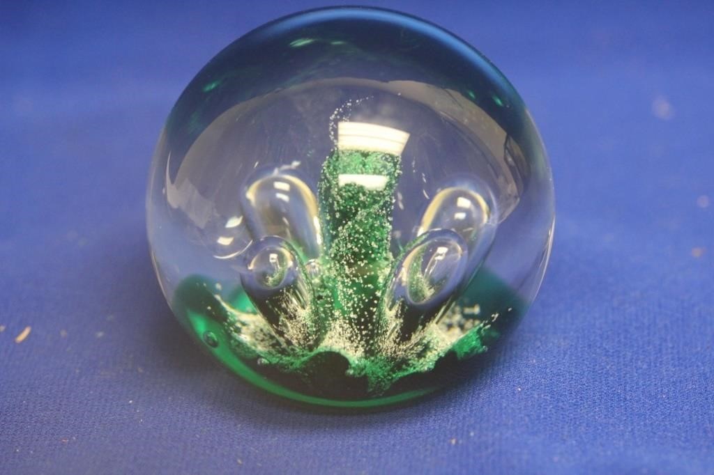 Caithness Moonflower Paperweight