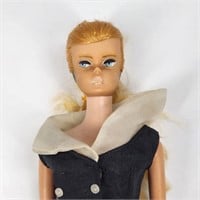 VINTAGE MATTEL PONYTAIL BARBIE WITH OUTFIT