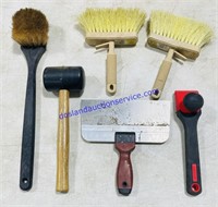 Brushes, Mallet, Etc..