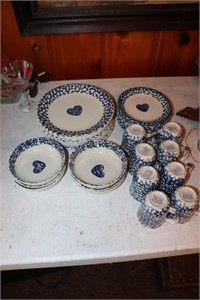 Folk Craft Hearts pottery - dinner & salad