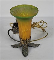 Lily Flower Hummingbird Lamp