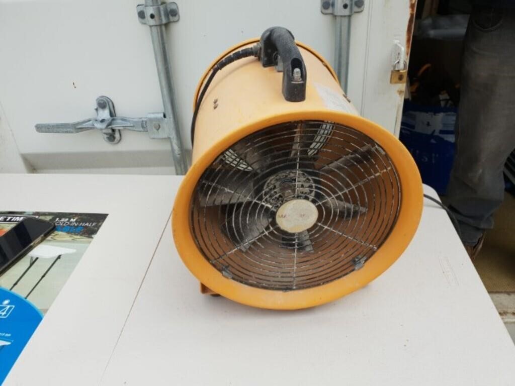 Master MPV300 Fan, S/N: YN180024678