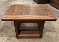 Mission Reproduction Country Oak Lamp Side Table