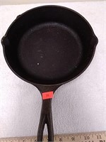 Lodge 6-in cast iron skillet