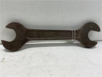 12 1/2" I. H. G3866 OPEN END WRENCH