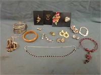 Vintage Style Jewelry Including Brooches, Clip On