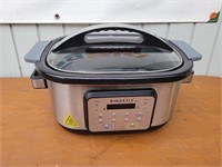 INSTANT POT Multicooker 10 in 1 M/N Aura Qt