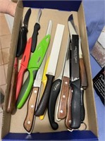 (25 PCS)  SET OF 5 CUTCO CUTTING KNIVES/UTENSILS