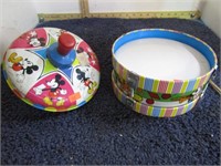 TOY DRUM & MICKEY MOUSE SPINNER