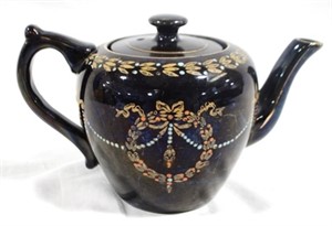 English teapot, 7 x 5