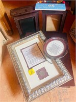 Assorted picture frames etc