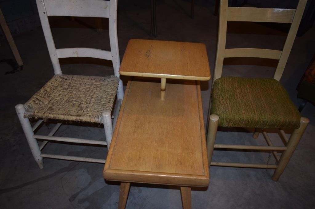 2 Chairs & End Table