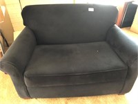 Love Seat / Single Bed