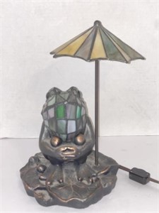 Stained Glass Frog Lamp