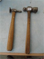 2 Hammers   Wood Handle