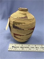 5 1/2" lidded tightly woven, grass basket, artist