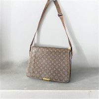 Louis Vuitton Monogram Messenger Style Bag See