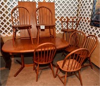 Table & 8 chairs 29" t x 64" w/o leaves x 42"