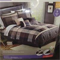 New F/Q Elliot Plaid Comforter Set