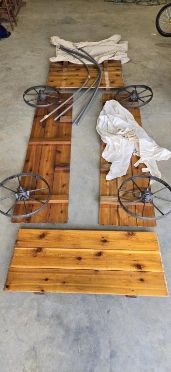 Wagon Bed Twin, Comes with rods and canopy wagon