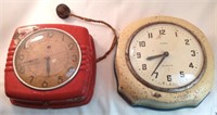 (2) Vintage Electric Wall Hanging Clocks Did NOT