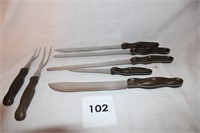 5 CUTCO KNIVES & 2 CUTCO FORKS